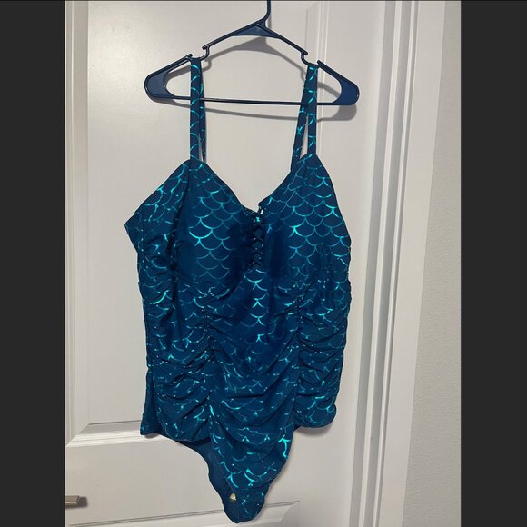Torrid Slim Fix Wireless Lattice Front One Piece Swimsuit Mermaid Scales Blue 4X - Picture 5 of 8
